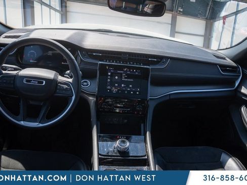 Used 2023 Jeep Grand Cherokee L Laredo AWD/4WD image 4