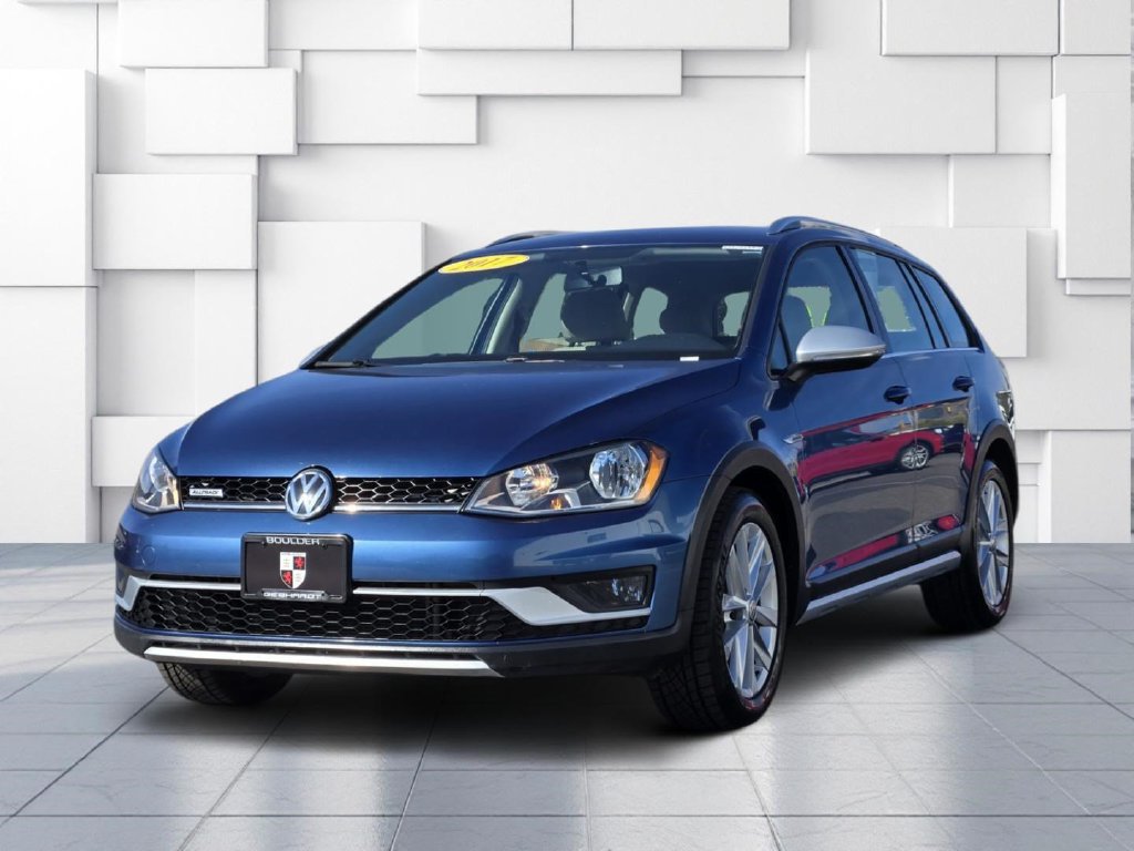 Used 2017 Volkswagen Golf Alltrack S AWD/4WD image 3
