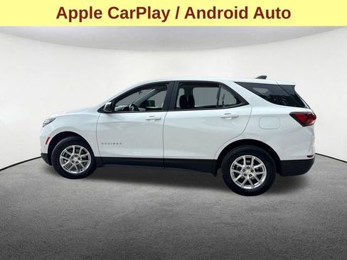 Used 2022 Chevrolet Equinox LS AWD/4WD image 6