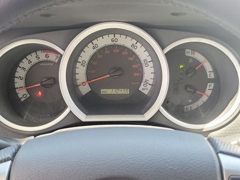 Used 2014 Toyota Tacoma 2WD Access Cab w/ SR5 Package image 25