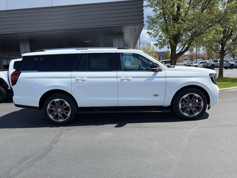 New 2026 Ford Expedition Max King Ranch AWD/4WD image 10
