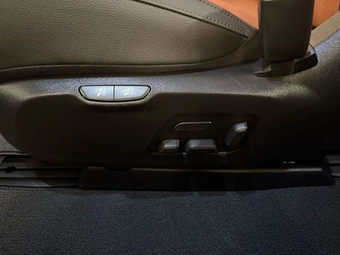 Used 2024 Kia Carnival SX Prestige FWD image 34