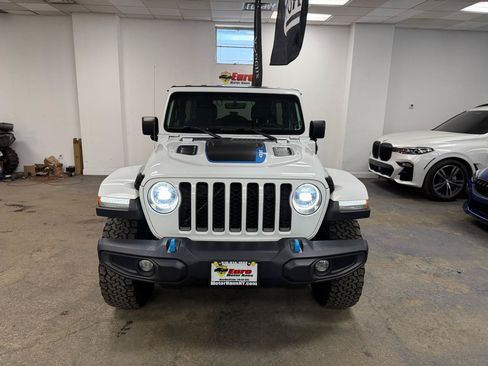 Used 2023 Jeep Wrangler Unlimited Rubicon 4xe w/ Cold Weather Group AWD/4WD image 3