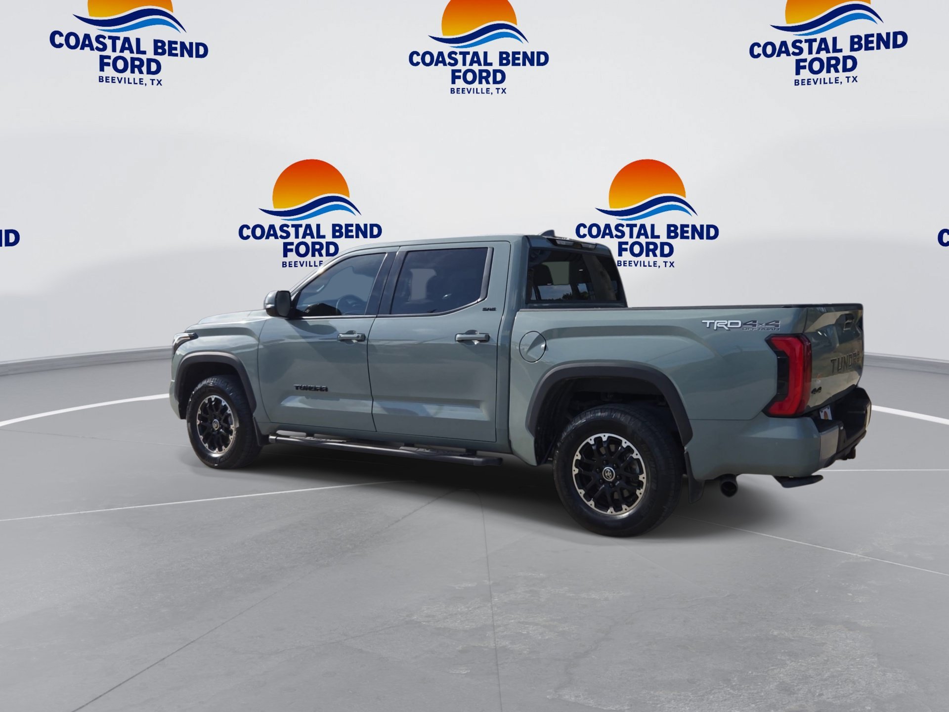 Used 2023 Toyota Tundra SR5 w/ TRD Off-Road Premium Package AWD/4WD image 6