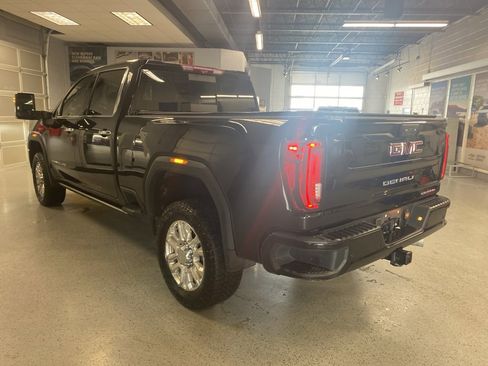 Used 2023 GMC Sierra 2500 Denali w/ Denali Ultimate Package image 5
