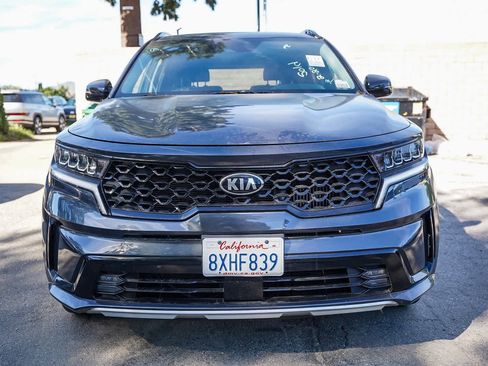 Used 2021 Kia Sorento EX image 2