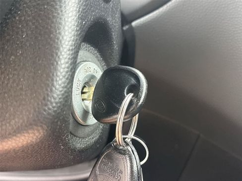 Used 2019 Kia Soul FWD image 29