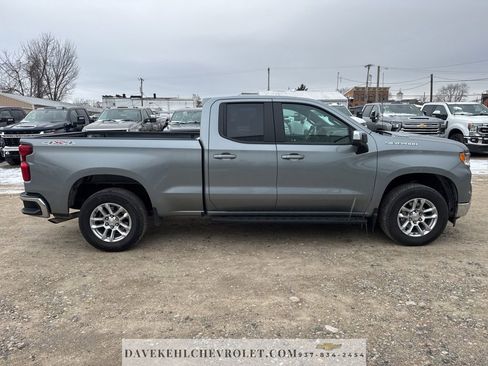 Used 2025 Chevrolet Silverado 1500 LT AWD/4WD image 7