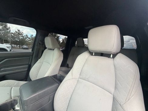 Used 2024 Toyota Tacoma SR5 AWD/4WD image 22