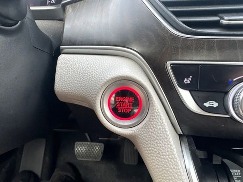 Certified 2020 Honda Accord EX-L image 32