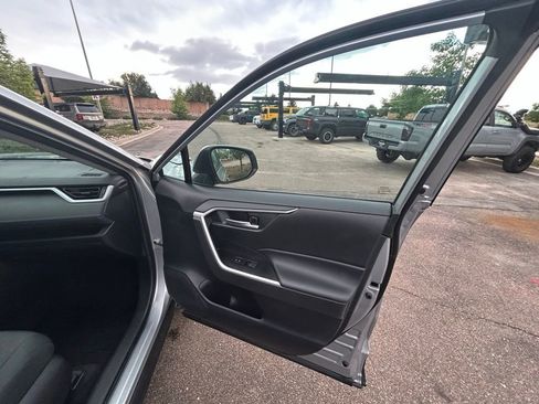 Used 2024 Toyota RAV4 XLE image 30