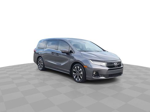 Used 2025 Honda Odyssey Elite image 2