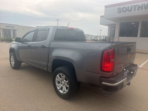Used 2018 Chevrolet Colorado W/T RWD image 7