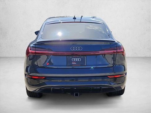 Used 2024 Audi Q8 e-tron Prestige AWD/4WD image 6