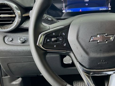 Used 2024 Chevrolet Trax ACTIV w/ Sunroof Package image 10