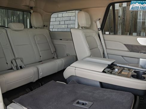 Used 2020 Lincoln Navigator Reserve w/ Equipment Group 208A Reserve image 24