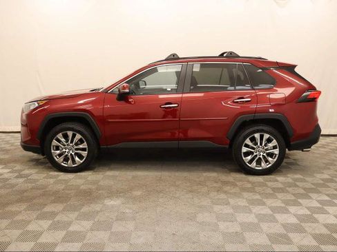 Used 2021 Toyota RAV4 Limited FWD image 18