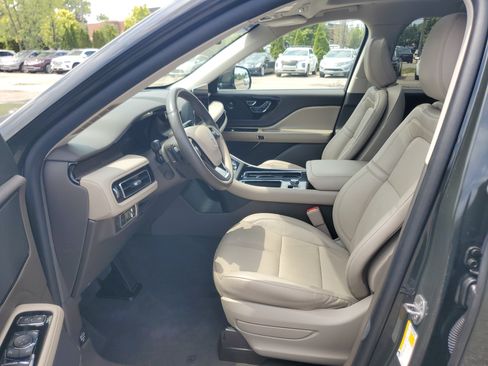 Certified 2023 Lincoln Aviator Reserve w/ Equipment Group 201A AWD/4WD image 12
