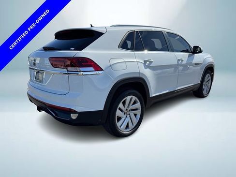 Certified 2020 Volkswagen Atlas Cross Sport SE w/ Towing Package image 5
