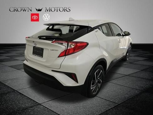 Used 2020 Toyota C-HR Limited FWD image 6