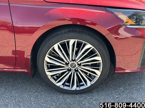 Used 2023 Nissan Altima 2.5 SL AWD/4WD image 7