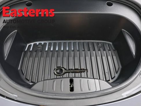 Used 2023 Tesla Model 3 Standard Range RWD image 7