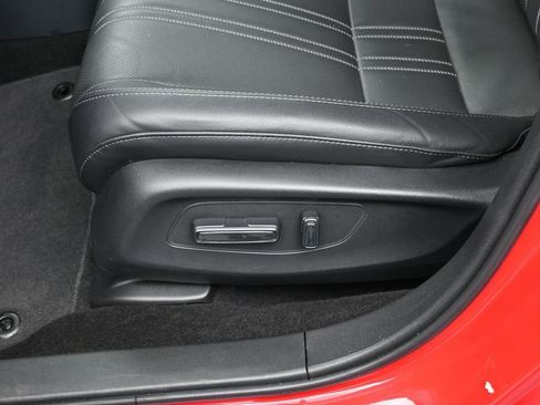 Certified 2025 Honda HR-V EX-L image 25