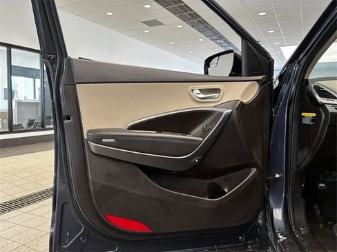 Used 2017 Hyundai Santa Fe Sport image 12