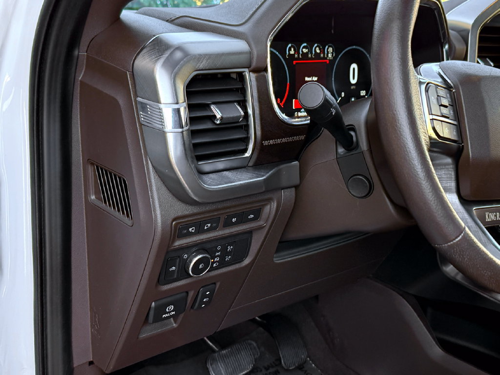 Used 2022 Ford F150 King Ranch w/ Equipment Group 601A High AWD/4WD image 17