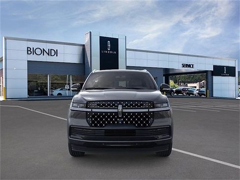 New 2026 Lincoln Navigator L Black Label AWD/4WD image 6