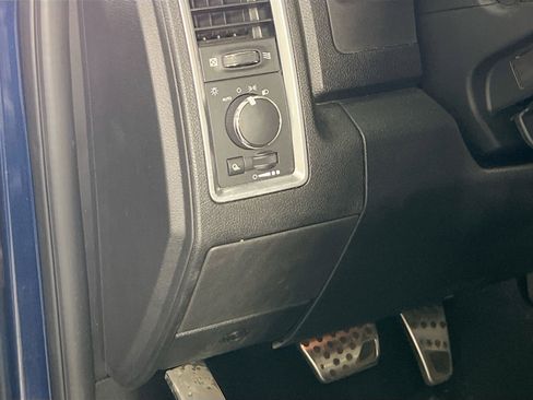 Used 2021 RAM 1500 Classic Warlock AWD/4WD image 10