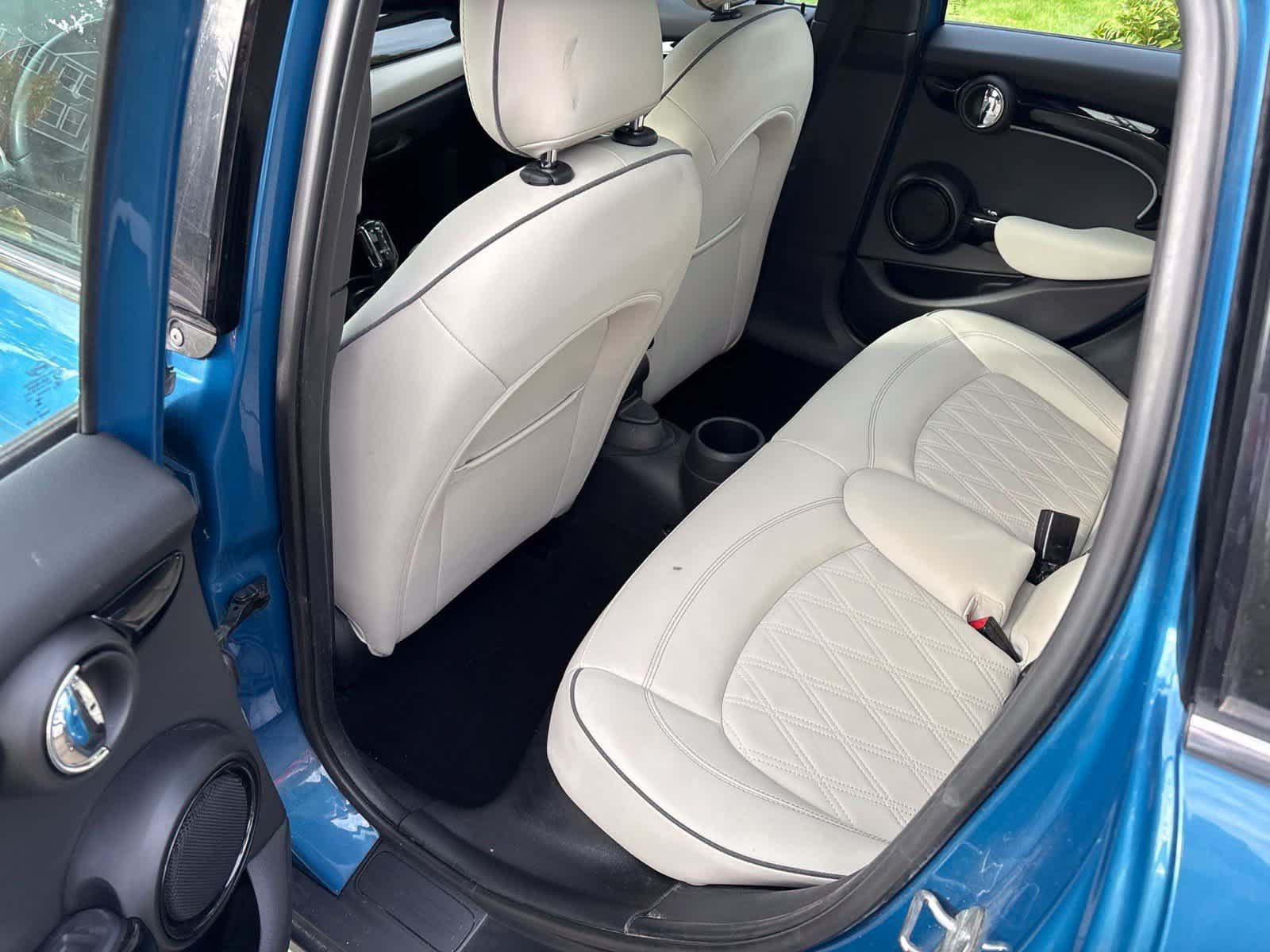 Used 2024 MINI Cooper S w/ Signature Upholstery Package FWD image 9