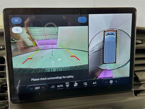 Used 2022 Ford Transit 250 Low Roof w/ Exterior Upgrade Package image 28