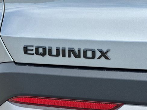 New 2026 Chevrolet Equinox LT FWD image 27