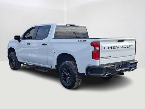 Used 2021 Chevrolet Silverado 1500 LT Trail Boss w/ Bed Protection Package image 7