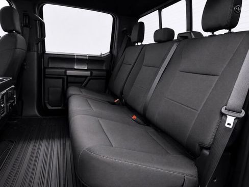 Used 2019 Ford F150 XLT w/ Equipment Group 302A Luxury AWD/4WD image 20
