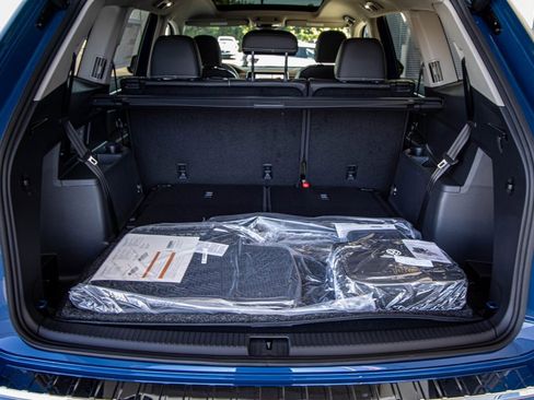 New 2026 Volkswagen Atlas SE image 17