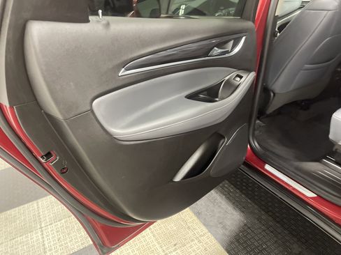 Used 2020 Buick Enclave Premium w/ Surround and Sites Package image 15