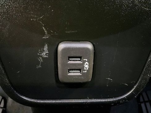 Used 2020 Chevrolet Equinox LS AWD/4WD image 28
