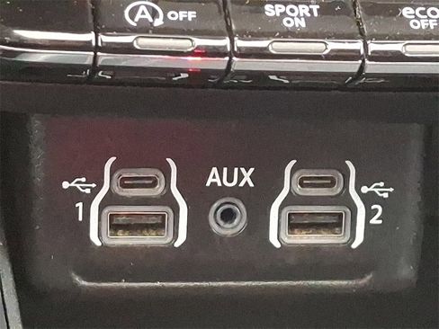 Used 2024 Dodge Durango GT image 26