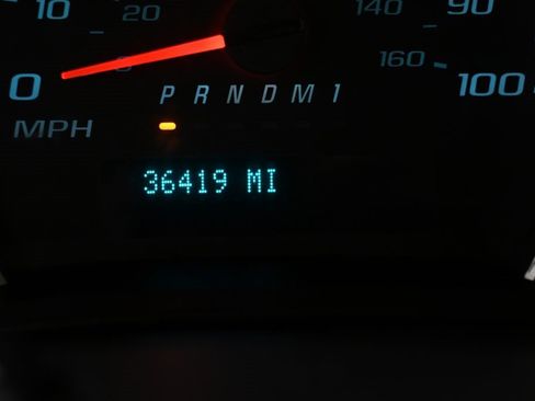 Used 2023 Chevrolet Express 2500 w/ Driver Convenience Package image 23