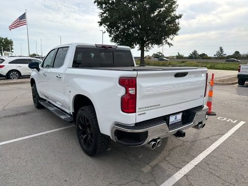 Used 2022 Chevrolet Silverado 1500 LTZ w/ Technology Package AWD/4WD image 5