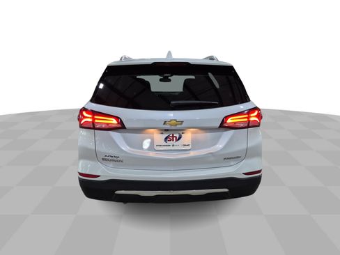 Certified 2024 Chevrolet Equinox Premier FWD image 8