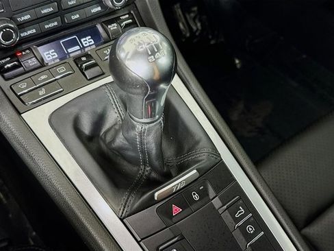 Used 2018 Porsche 718 Cayman image 17