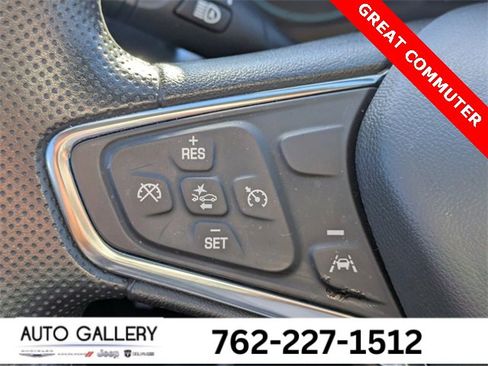 Used 2023 Chevrolet Malibu LT image 25