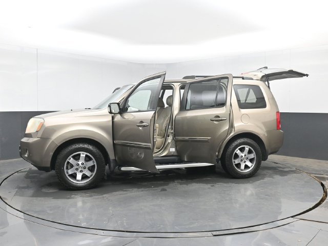 Used 2010 Honda Pilot Touring image 53