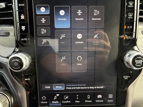 Used 2023 RAM 1500 Big Horn AWD/4WD image 7