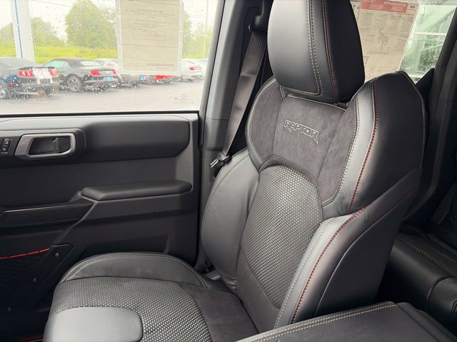 New 2026 Ford Bronco Raptor w/ Interior Carbon Fiber Pack AWD/4WD image 9
