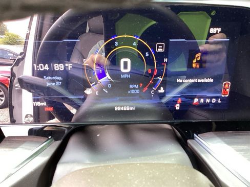 Used 2025 Chevrolet Tahoe LT RWD image 8