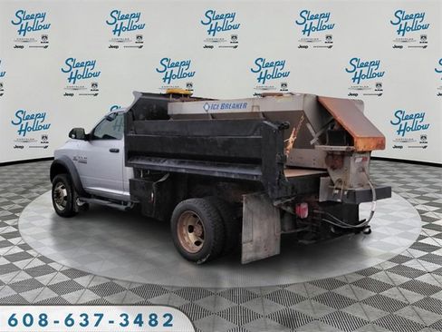 Used 2017 RAM 5500 Tradesman w/ Power & Remote Entry Group image 7